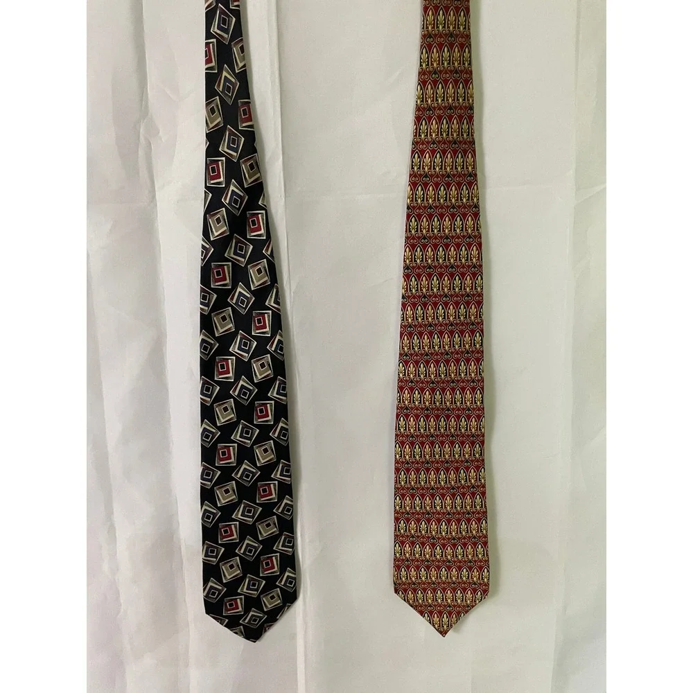 Lot of 2 Patterned Ties LORD & TAYLOR + MICHAEL JACOBS‎ Geometric Silk Neckwear
